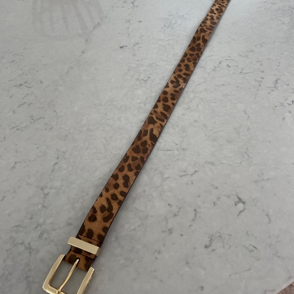 Michael Kors leather belt - Picture 2 of 4